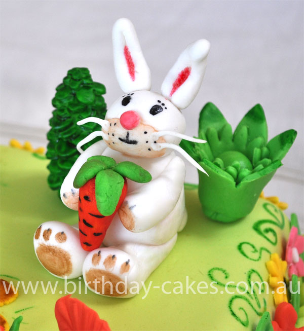 fondant rabbit decoration